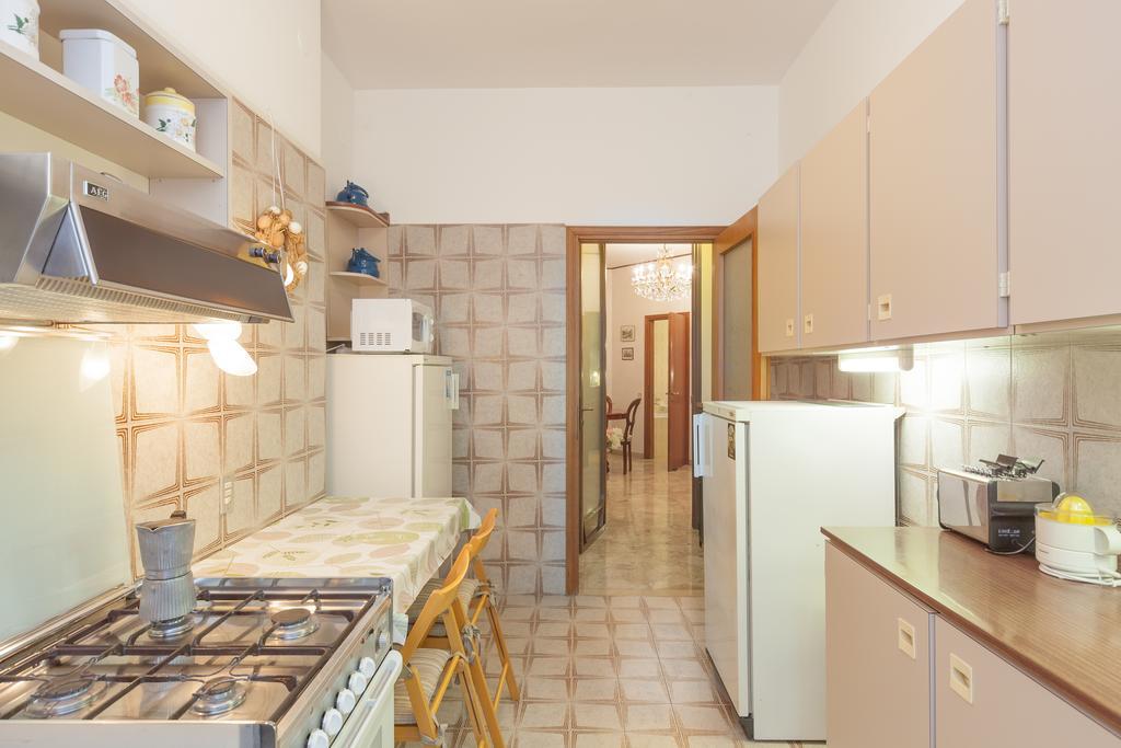 Casa Di Gioia Διαμέρισμα Βερόνα Δωμάτιο φωτογραφία